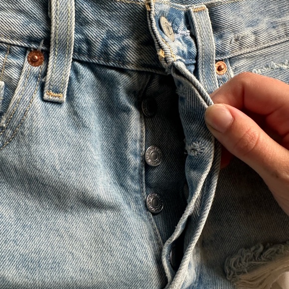 Levi’s Premium 501 short - Picture 4 of 10